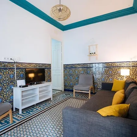 Andalusian Flavour In Heart Of * 4'giralda Seville