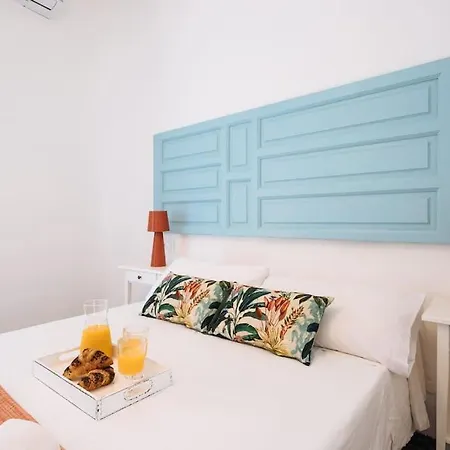 Andalusian Flavour In Heart Of * 4'giralda * Seville