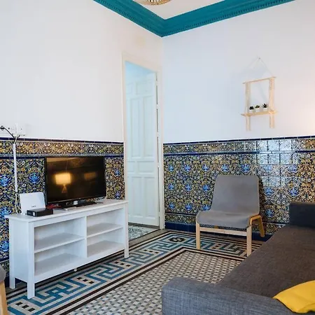 Andalusian Flavour In Heart Of * 4'giralda Apartment
