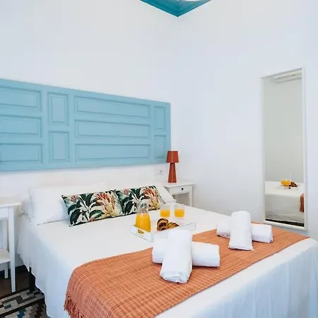 Andalusian Flavour In Heart Of * 4'giralda Apartment *